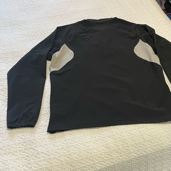 New Balance Black and Gray Half-Zip Jacket~ Size Large ~ Great Casual - Picture 9 of 10